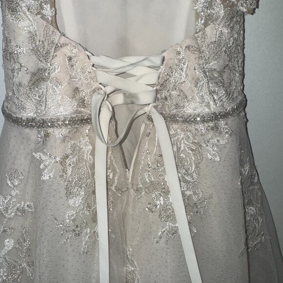 David Bridal DB Girl 2T Dress Lace Embroidered Rhinestone Beaded Wedding Formal - Picture 7 of 16
